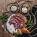 LIEBESGUT Junior Lamm mit Bio - jagnięcina z płatkami kokosowymi i gruszką ekologiczna mokra karma dla kociąt (100g)